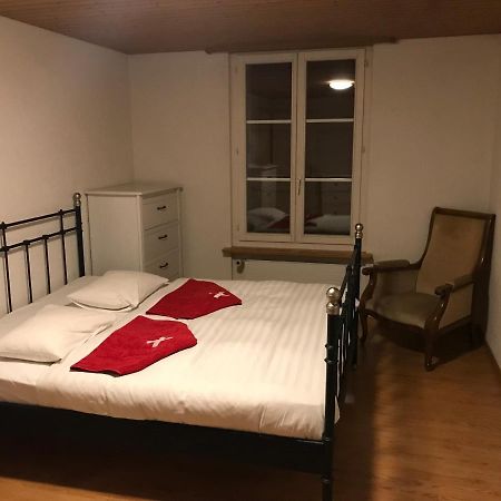 Simple Flat 72 M2 In The Centre Of Burgdorf With Private Parking Exterior foto
