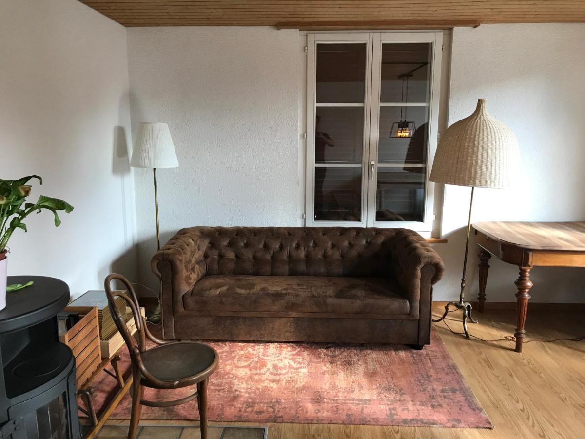 Simple Flat 72 M2 In The Centre Of Burgdorf With Private Parking Exterior foto